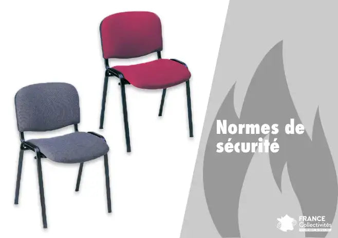 Rangée de chaises empilables de collectivités installées dans une salle ERP, avec disposition en lignes sécurisées, illustrant les normes de sécurité incendie et l’organisation pour évacuation