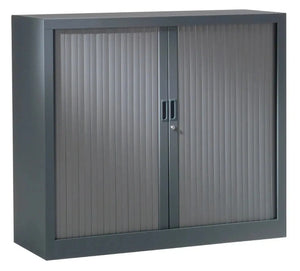 Armoire à rideaux métallique