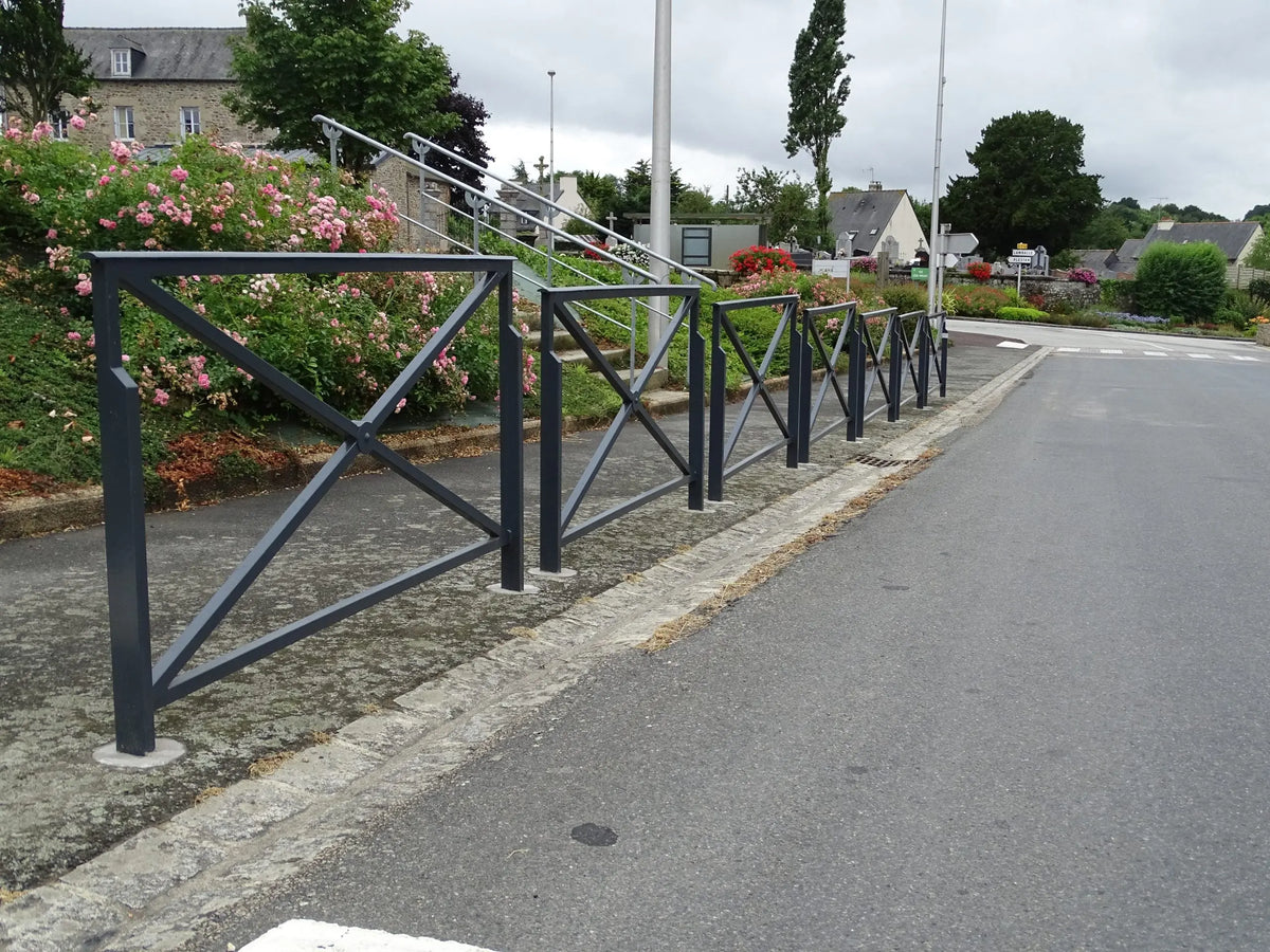 Barrière Croix de Saint-André Imexel 1,64 m présentée sous un angle différent