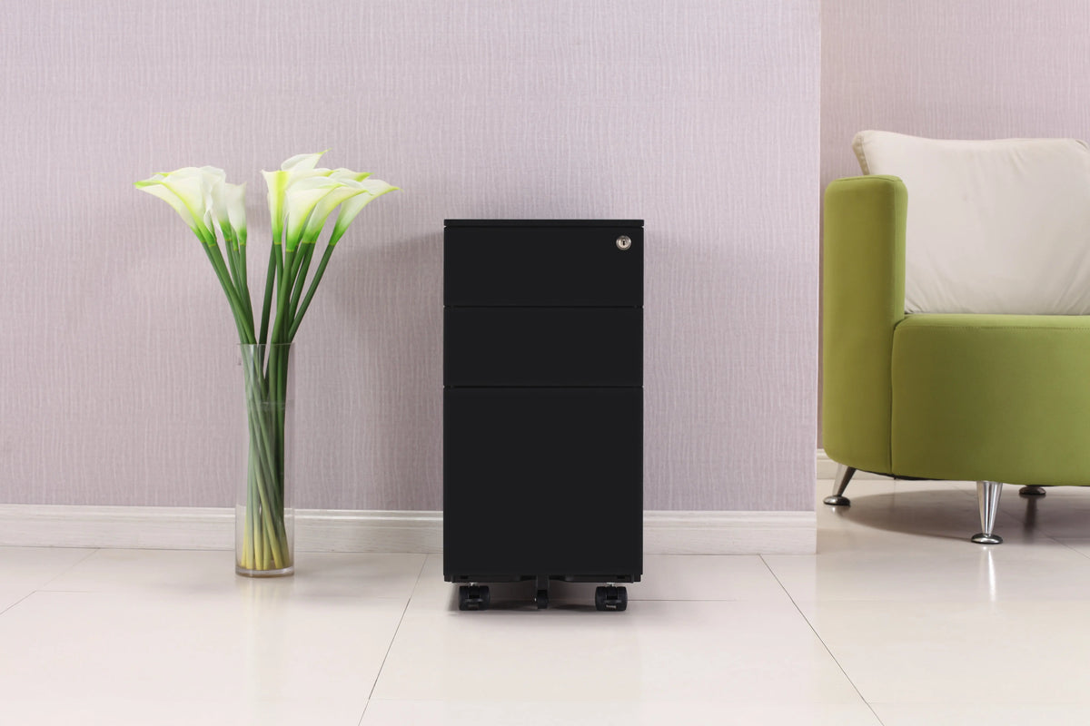 Caisson Slim 2+1 en situation sous un bureau compact, mise en ambiance