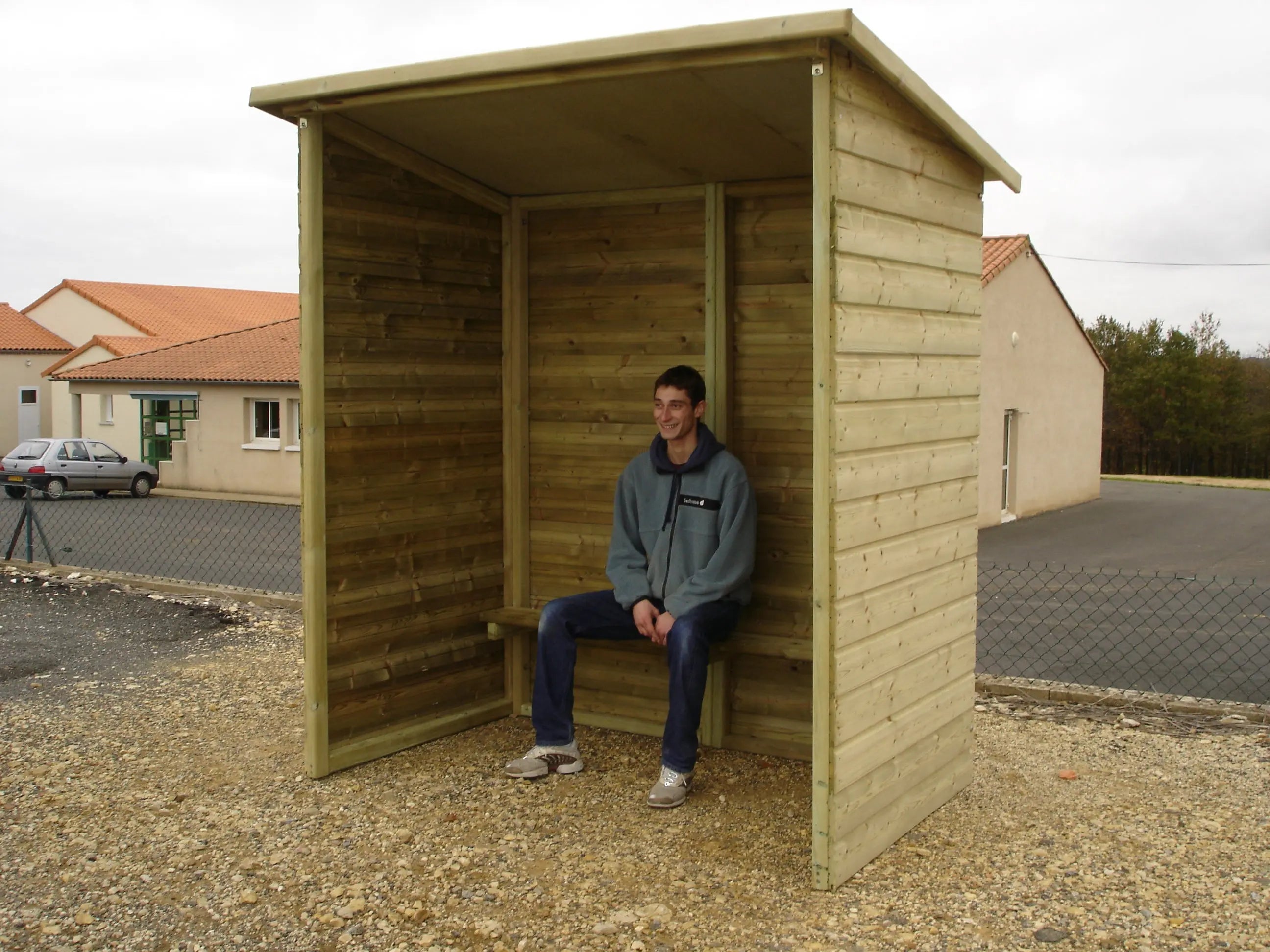 Abri voyageurs bois 2 m - France Collectivités