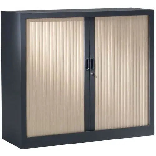 Petite armoire à rideaux décor bois en finition corps anthracite RAL 7016 et rideaux érable