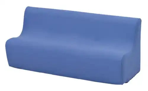 Banquette enfant 3 places en mousse et tissu enduit, hauteur 32 cm
