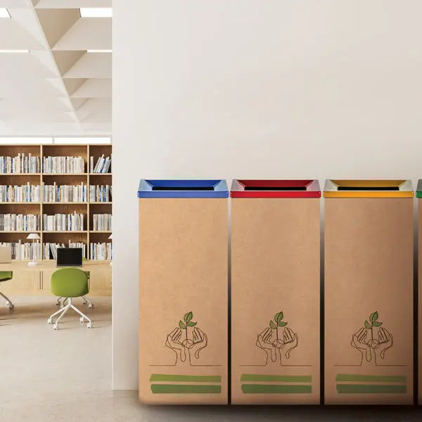 Corbeilles de tri en carton recyclable dans un espace de travail – France Collectivités