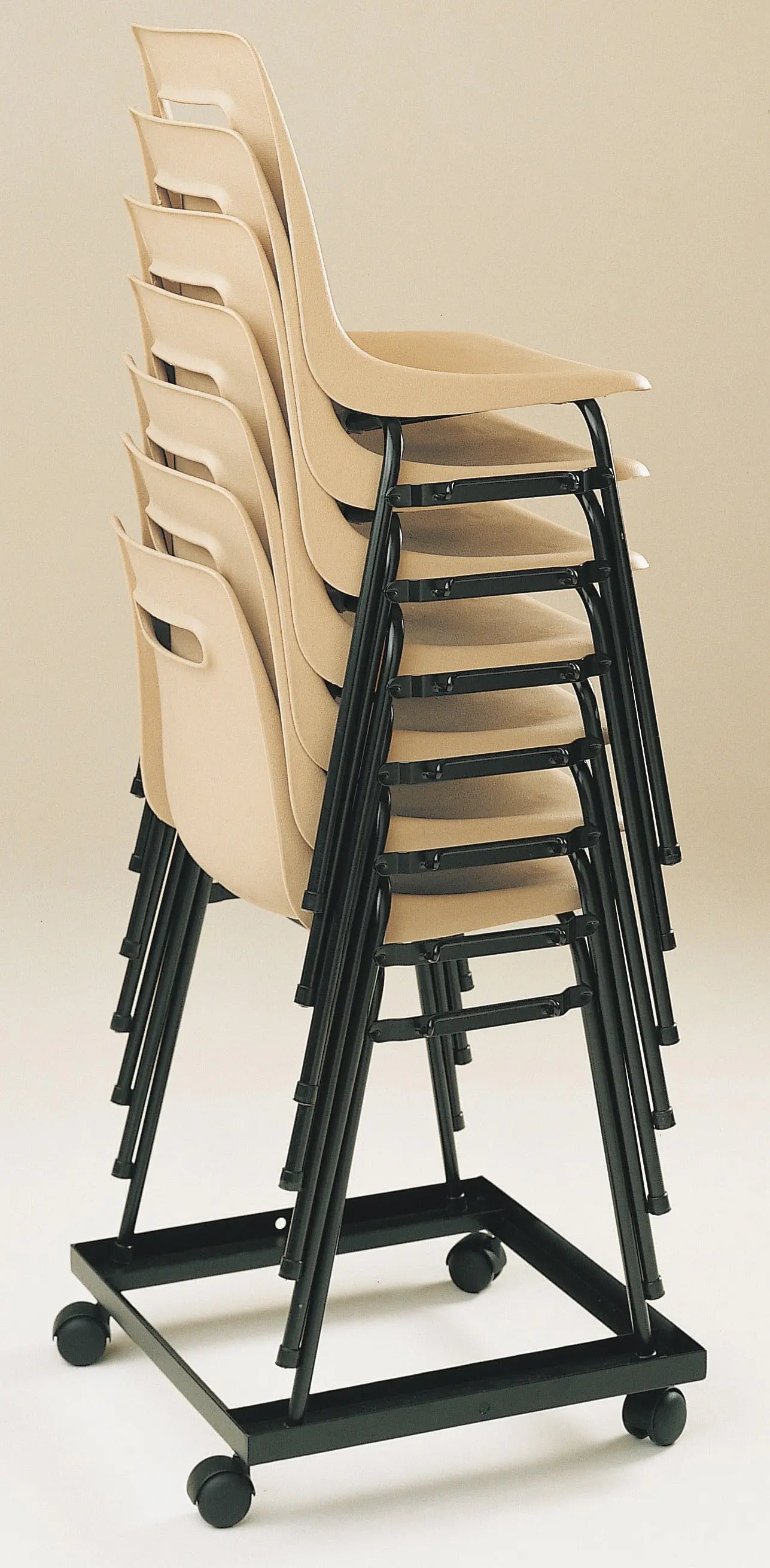 Chariot de chaises sur roulettes - France Collectivités