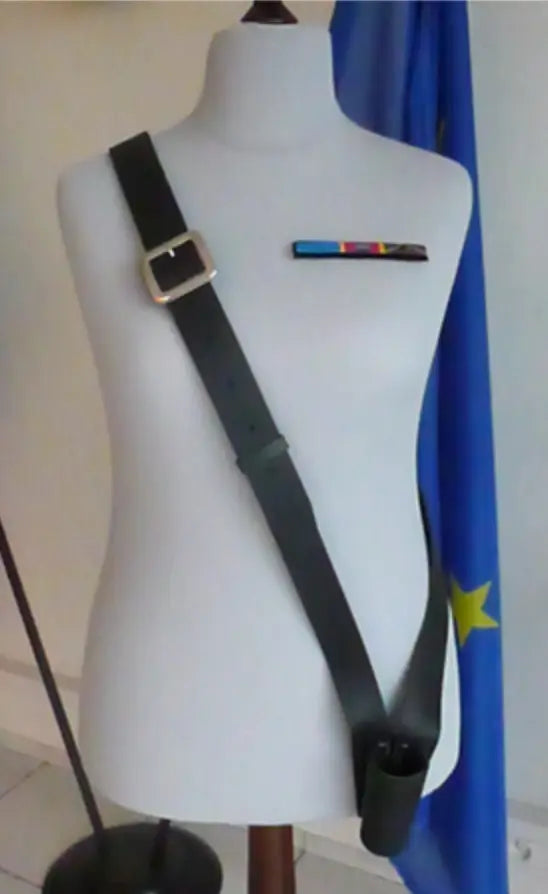 Baudrier porte drapeaux Prestige en cuir france collectivités
