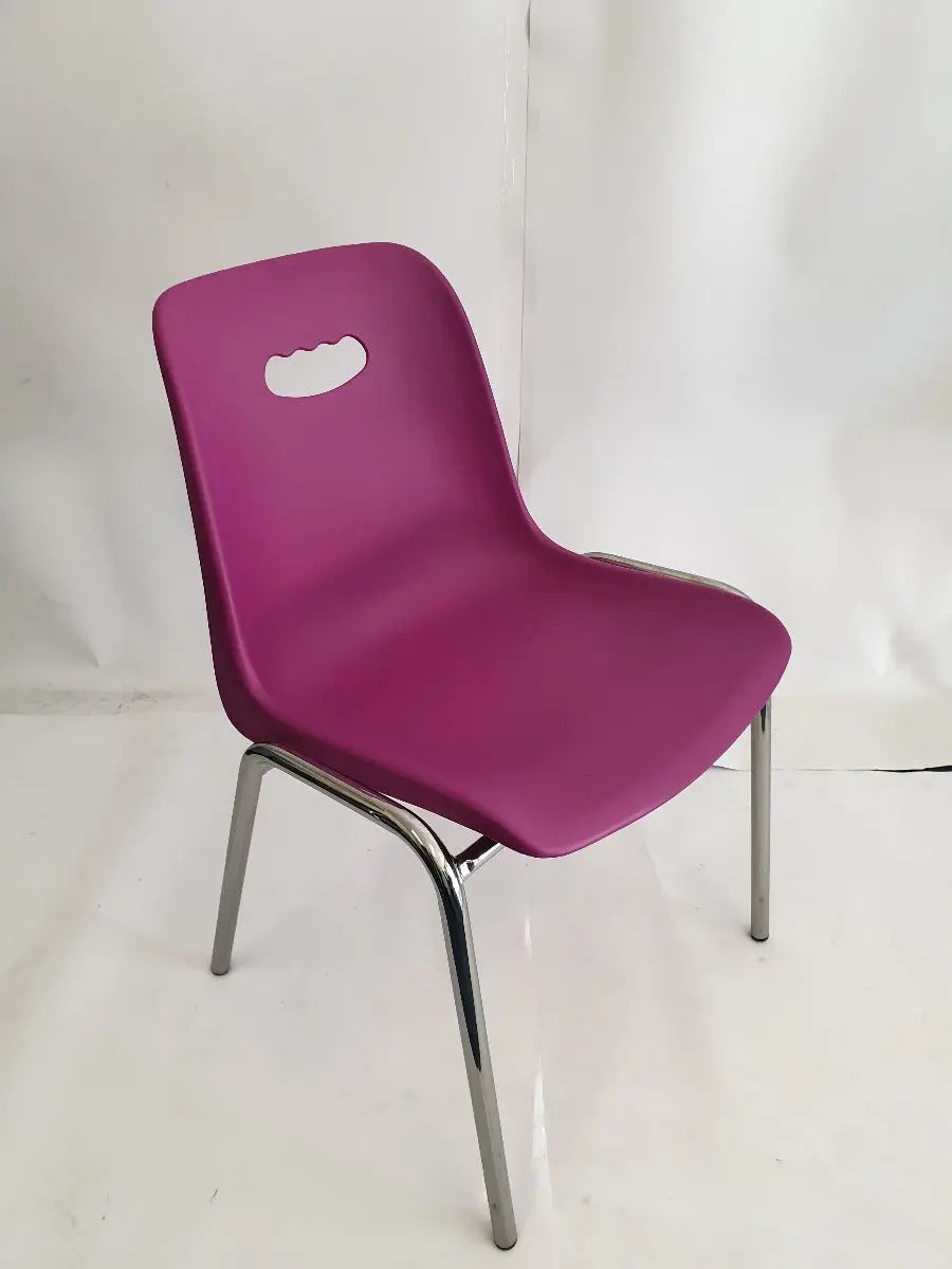 Chaise empilable coque plastique Venise - France Collectivités