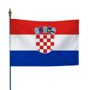 Drapeau croate rouge, blanc et bleu avec armoiries à damier, fixé sur hampe en bois