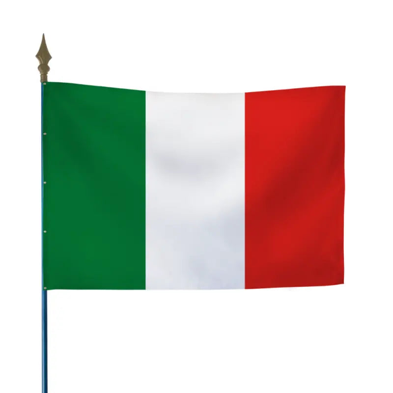 Drapeau italien tricolore vert, blanc et rouge en bandes verticales, fixé sur hampe en bois