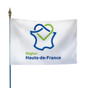 Drapeau de la région Hauts-de-France sur hampe bois