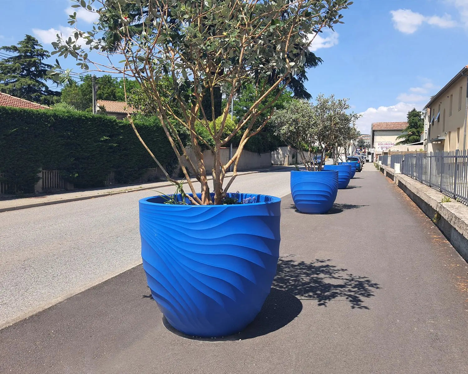 Pot décoratif Dune disponible en plusieurs tailles de 110L à 1000L