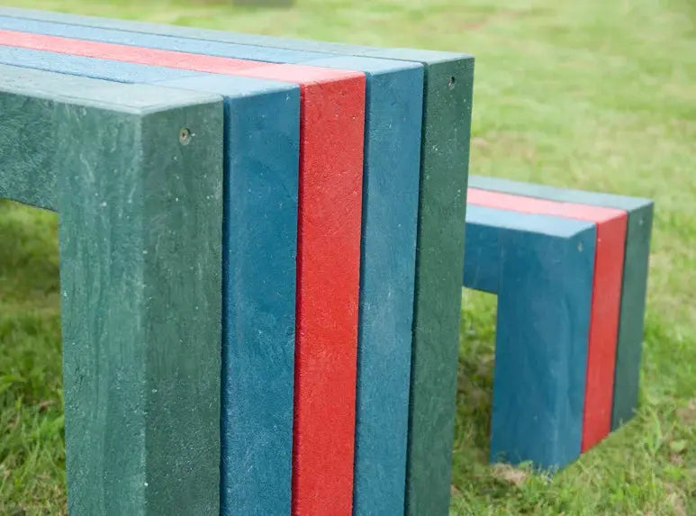 Table pour enfants Calero Hanit, photo en situation – France Collectivités