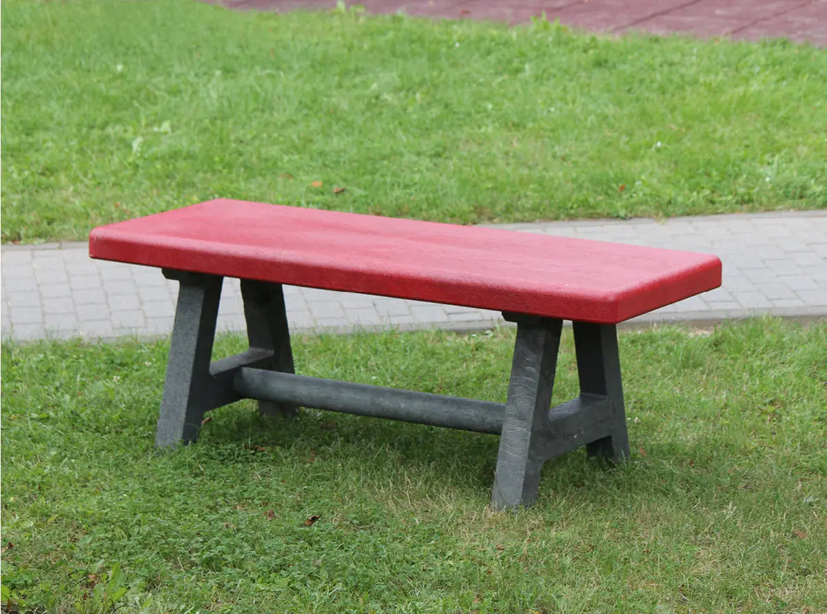 Table pour enfants Canetti Hanit à plateau fermé, photo en situation – France Collectivités