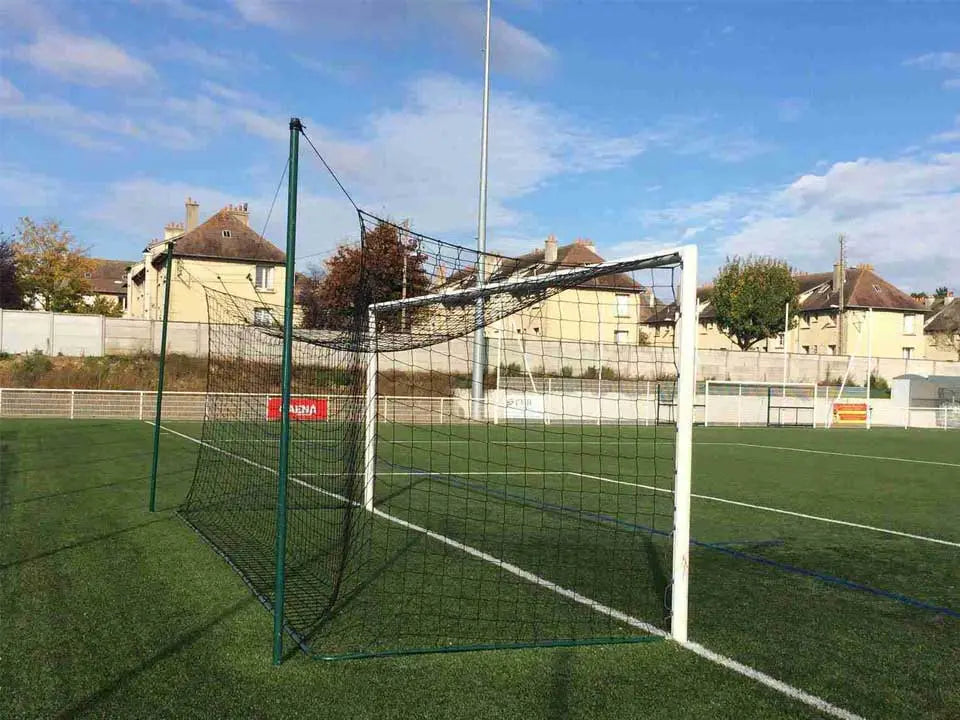 Mâts arrière pour but de foot à 8 et 11 france collectivités
