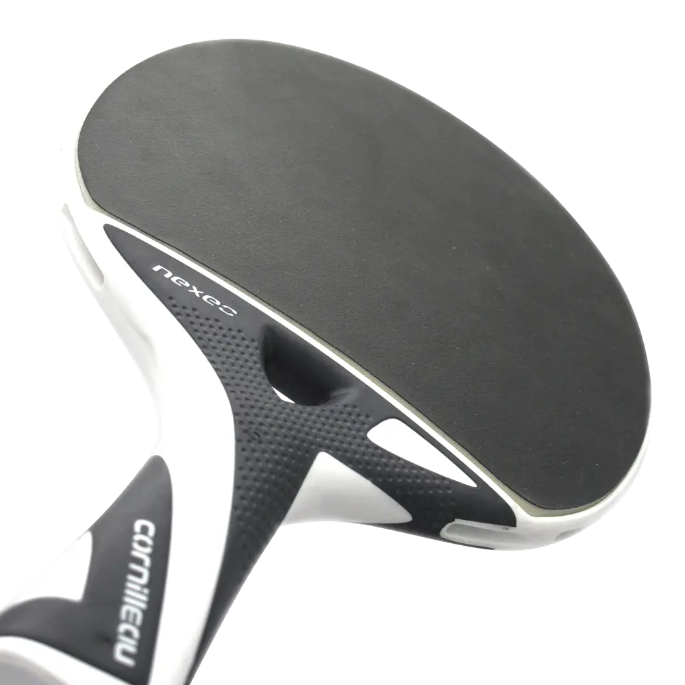 Raquette outdoor Cornilleau Nexeo X70 pour clubs et collectivités