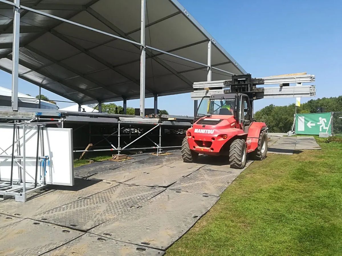 Connecteur entre deux plaques de roulage 80 T
