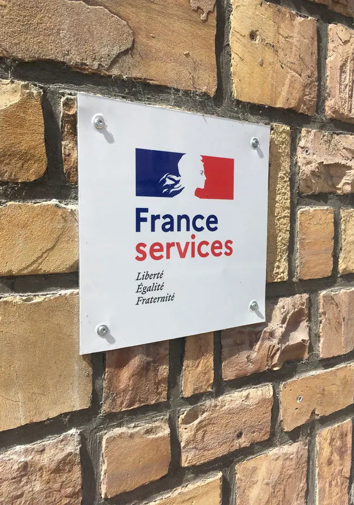 Panneau mural plexiglas affichage personnalisé france collectivités