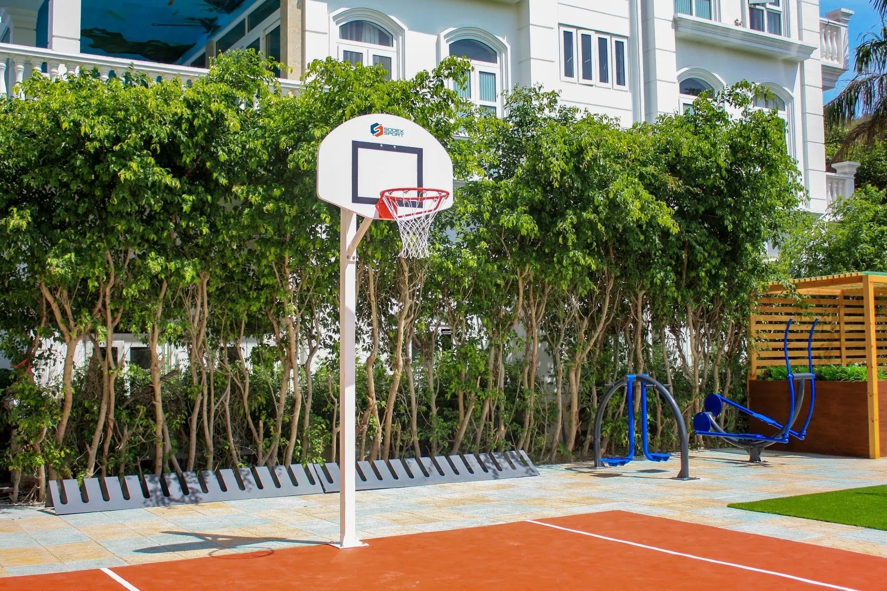 But de basket extérieur 90 x 90 mm, déport 0.60 m france collectivités