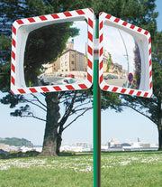 Support en croix galvanisé portant deux miroirs de sécurité sur un même poteau
