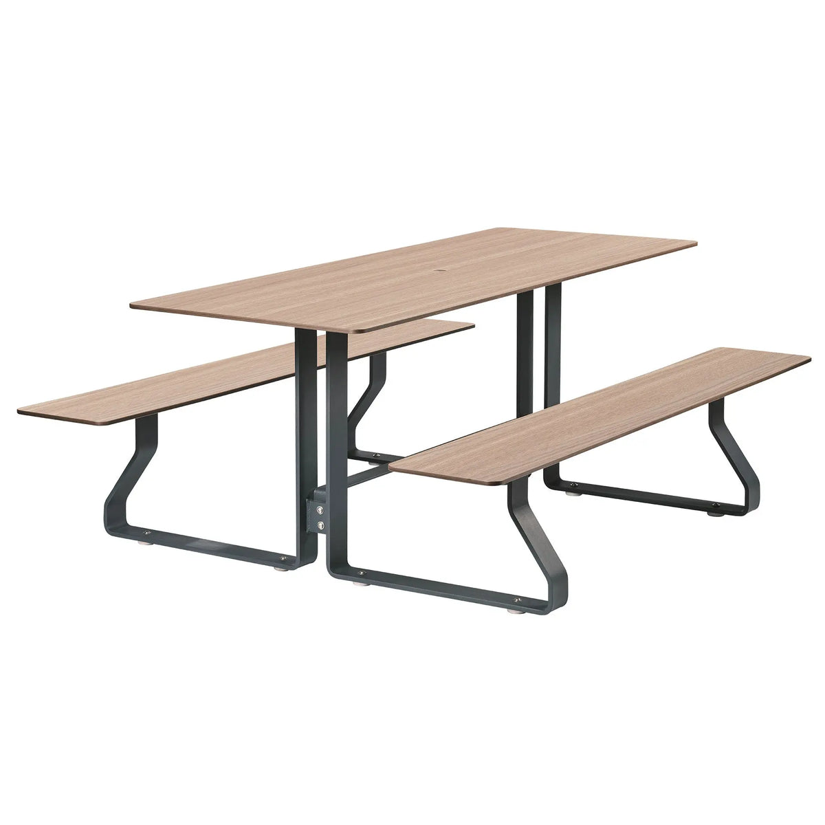 Table de pique-nique Hysope 8 places en compact chêne clair, bancs intégrés, Buton Design